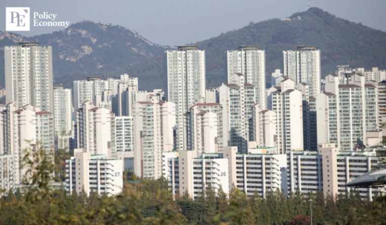 The number of apartment auctions is increasing, and the winning bid rate in Seoul has exceeded 90%? Is the risk of ‘supply shortage’ becoming visible?